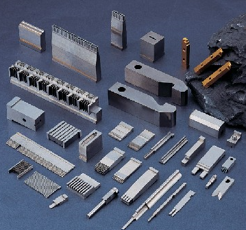 精密模具配件研磨時(shí)的注意事項(xiàng)有哪些？